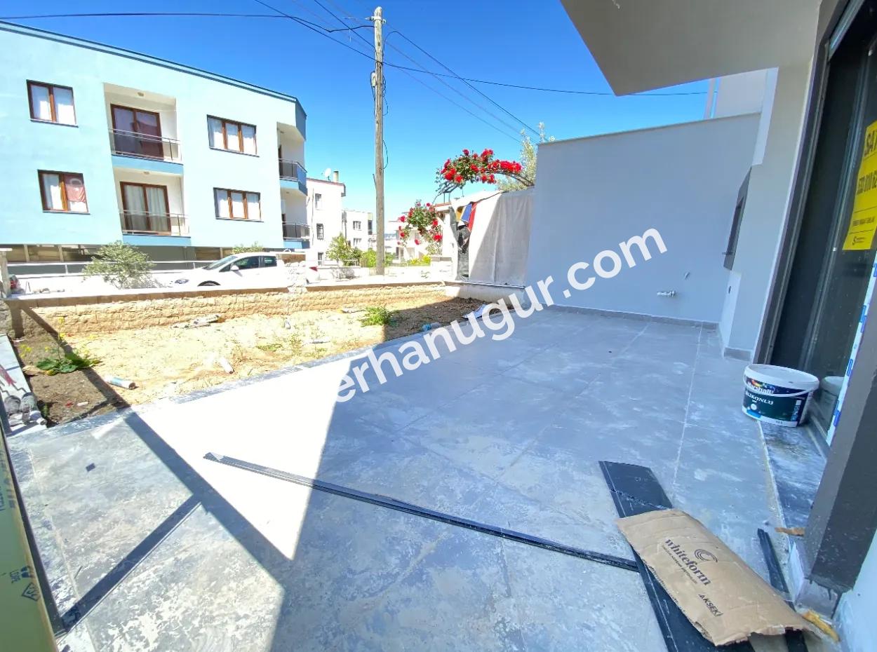 2 1 Villa Mit Grossem Garten Zu Verkaufen In Ürkmez