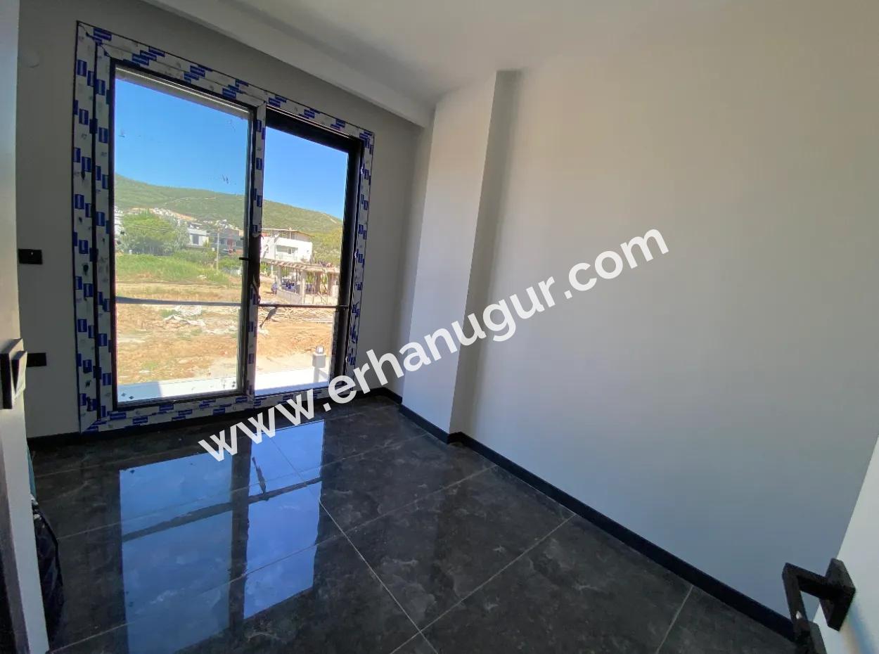 2 1 Villa Zum Verkauf Mit Fussbodenheizung 500 Meter Zum Meer In Doganbey