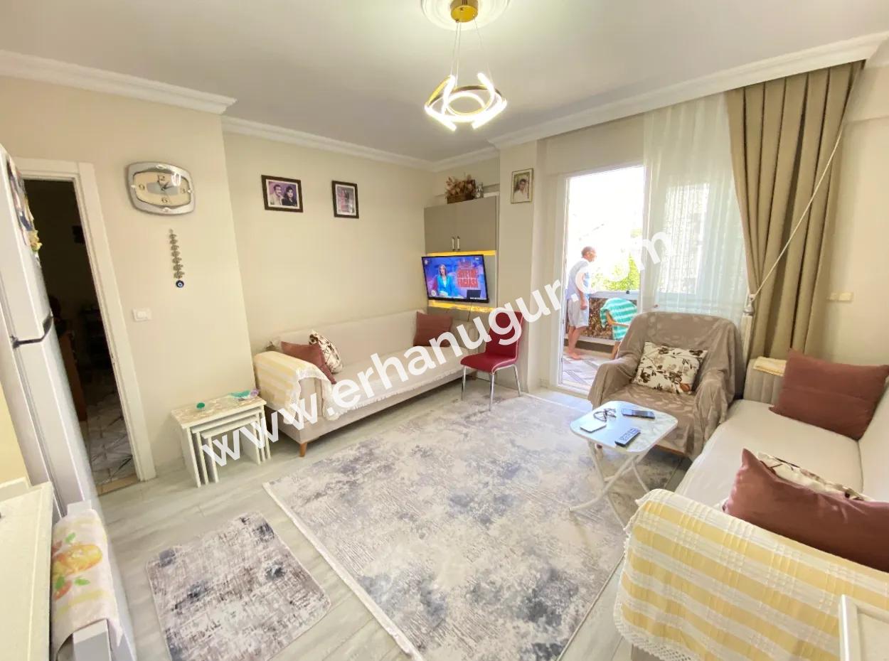 Ürkmez De Léré Decor Decor Geneş Gelegenheit Zu Verkaufen 2 1 Wohnung