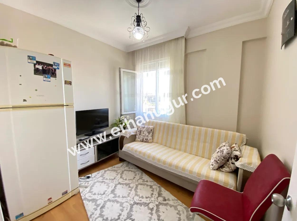 Ürkmez De Léré Decor Decor Geneş Gelegenheit Zu Verkaufen 2 1 Wohnung