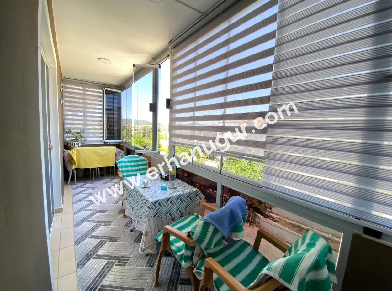 Ürkmez De Léré Decor Decor Geneş Gelegenheit Zu Verkaufen 2 1 Wohnung