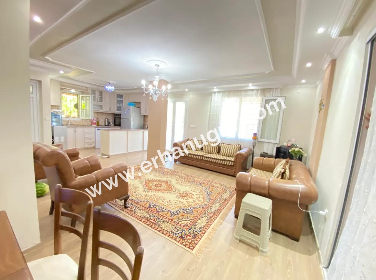 Eckvilla In Doganbey Freistehendes Großer Garten Ultra Luxx Villa Zum Verkauf 4 In 1