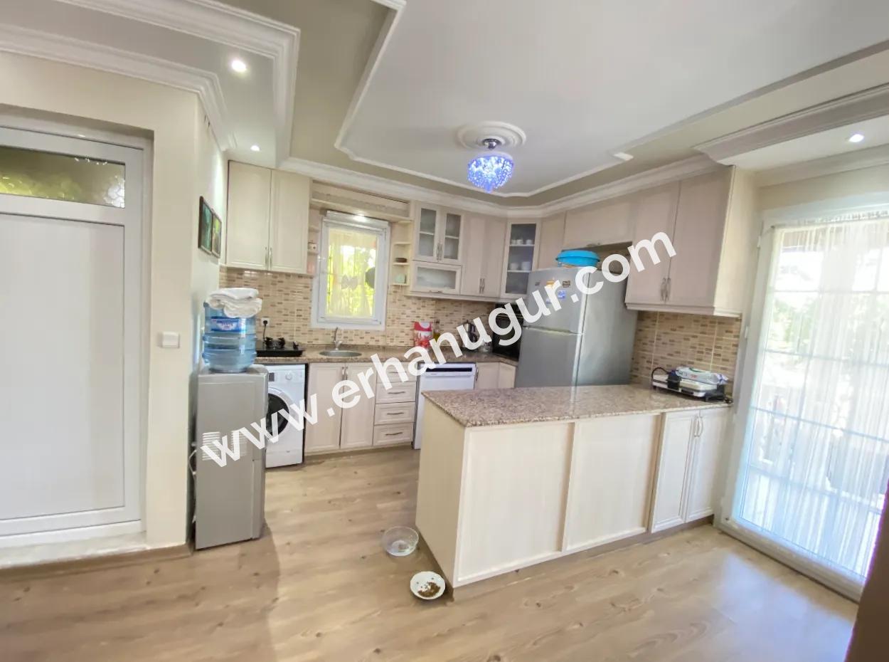 Eckvilla In Doganbey Freistehendes Großer Garten Ultra Luxx Villa Zum Verkauf 4 In 1