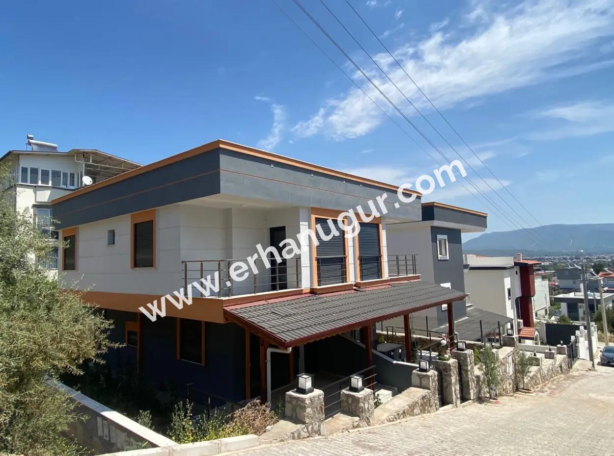 3 In 1 Villa Zum Verkauf In Seferihisar Doganbey Mit Vollem Meer Und Drei Seiten Garten