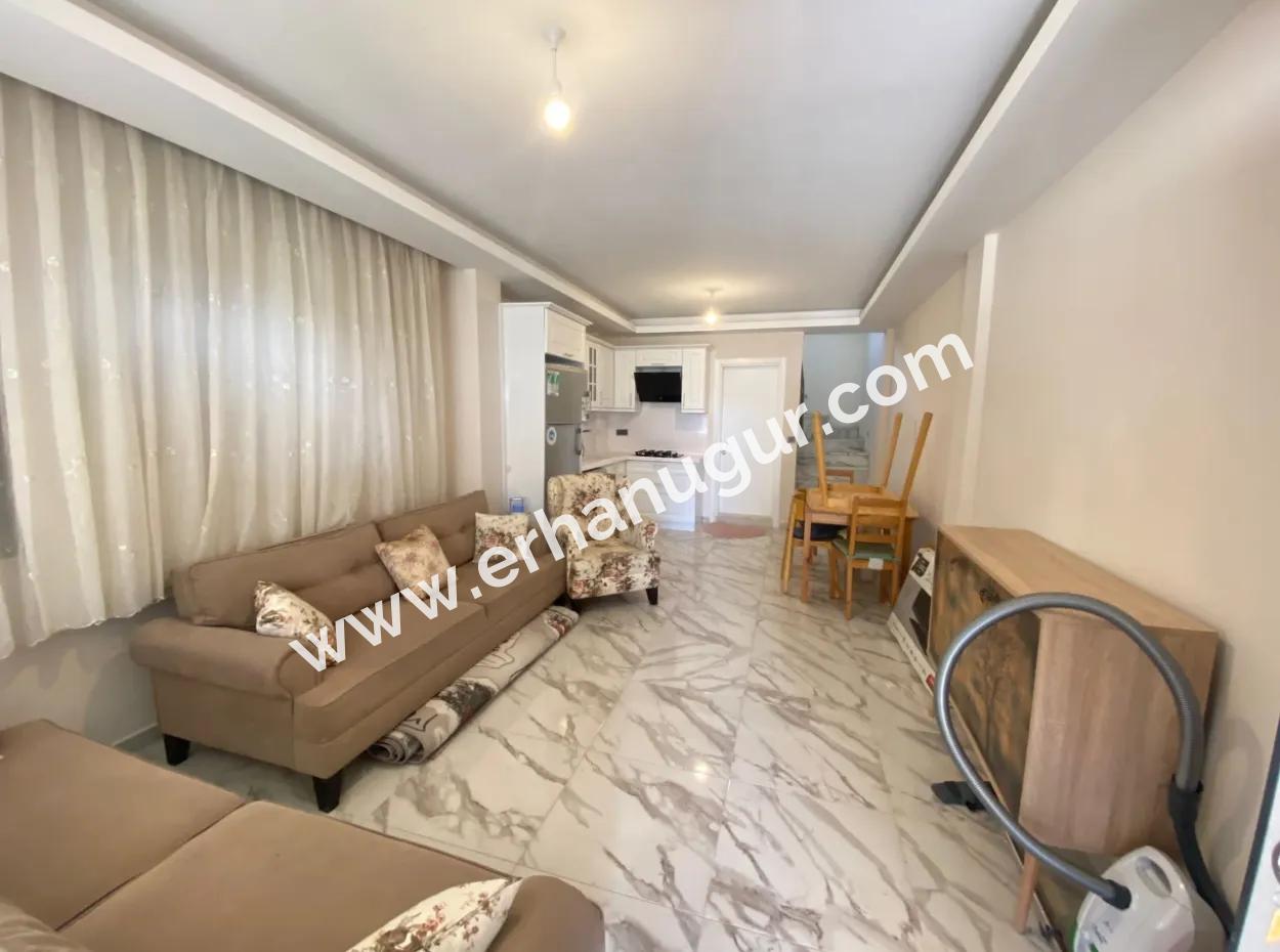 3 In 1 Villa Zum Verkauf In Seferihisar Doganbey Mit Vollem Meer Und Drei Seiten Garten