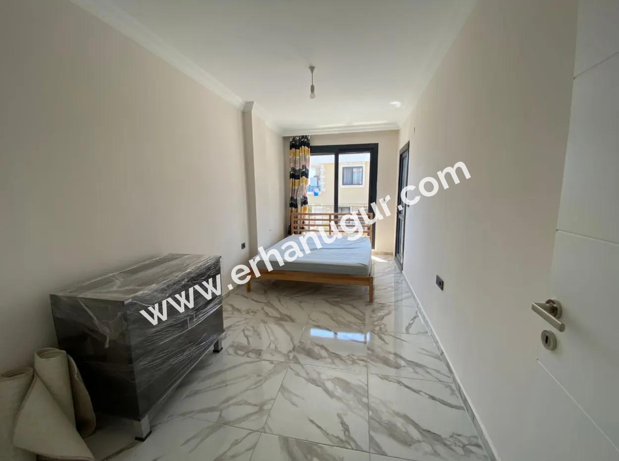 3 In 1 Villa Zum Verkauf In Seferihisar Doganbey Mit Vollem Meer Und Drei Seiten Garten