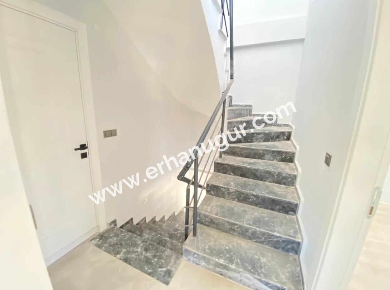 4 1 Villa Zum Verkauf Ultra-Luxus Mit Freistehendem Einzelparkplatz In Doğanbey