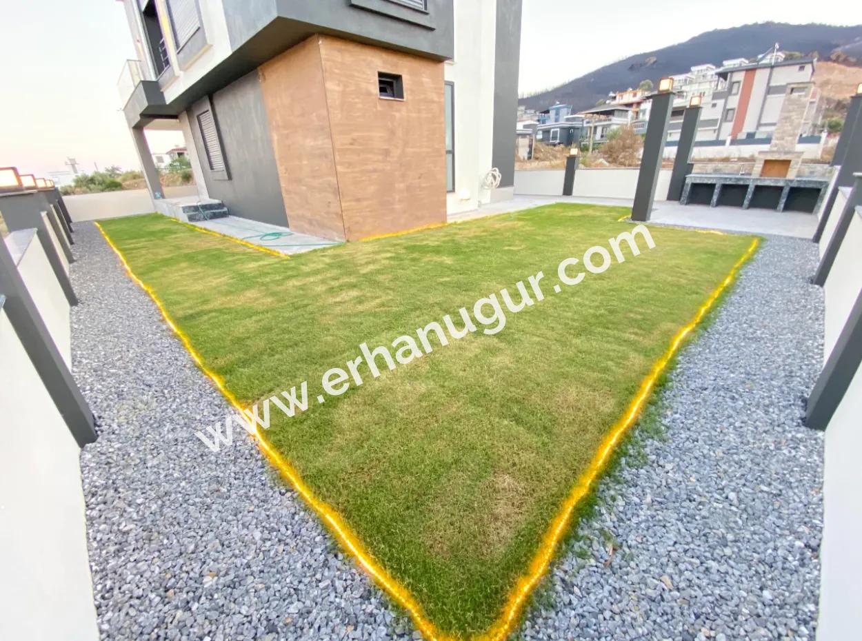 Ultra Luxus Smart Und Eckvilla 4 In 1 Special Design Single Detached Villa