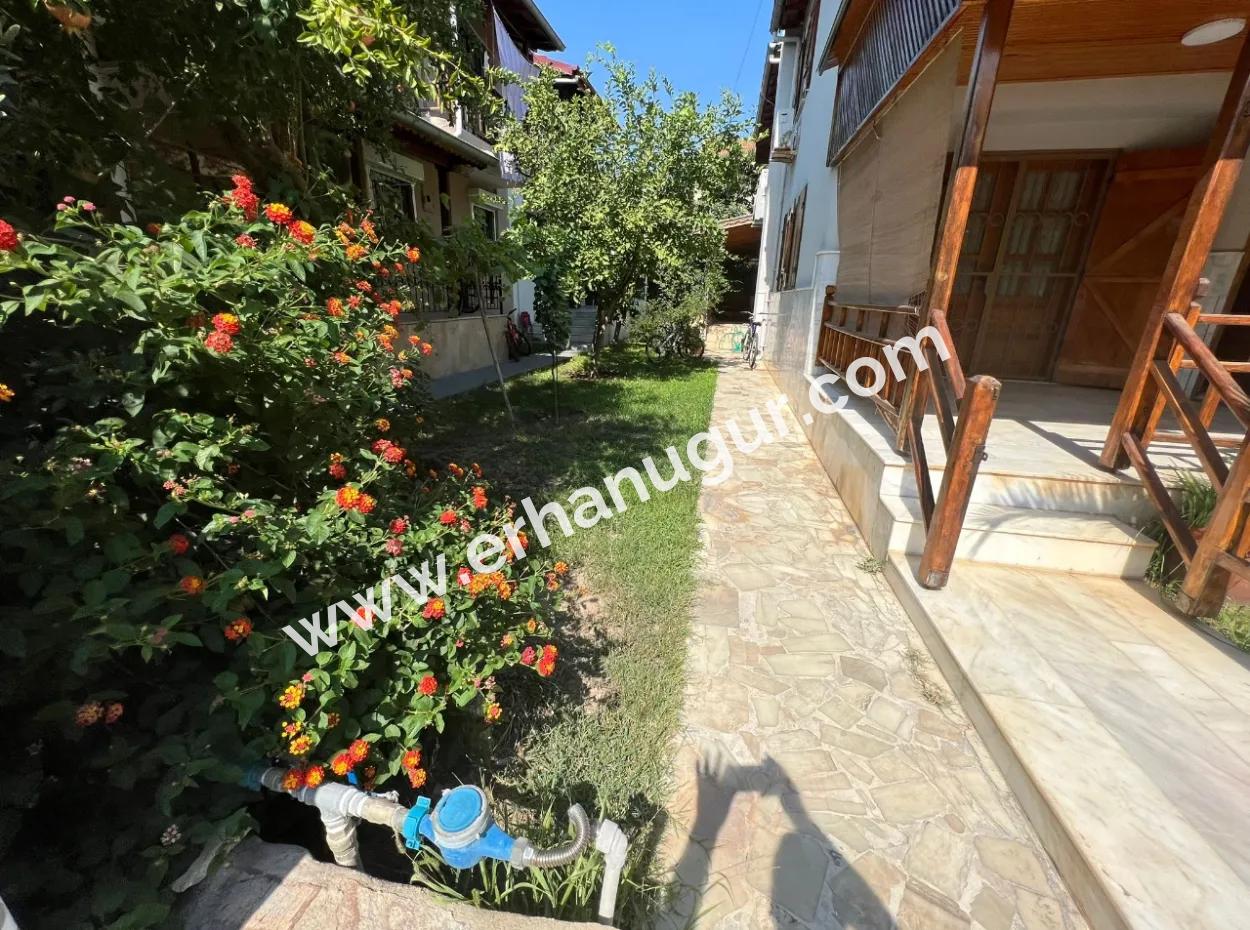 3 1 Villa Zum Verkauf Auf Der Meerseite In Seferihisar Ürkmez