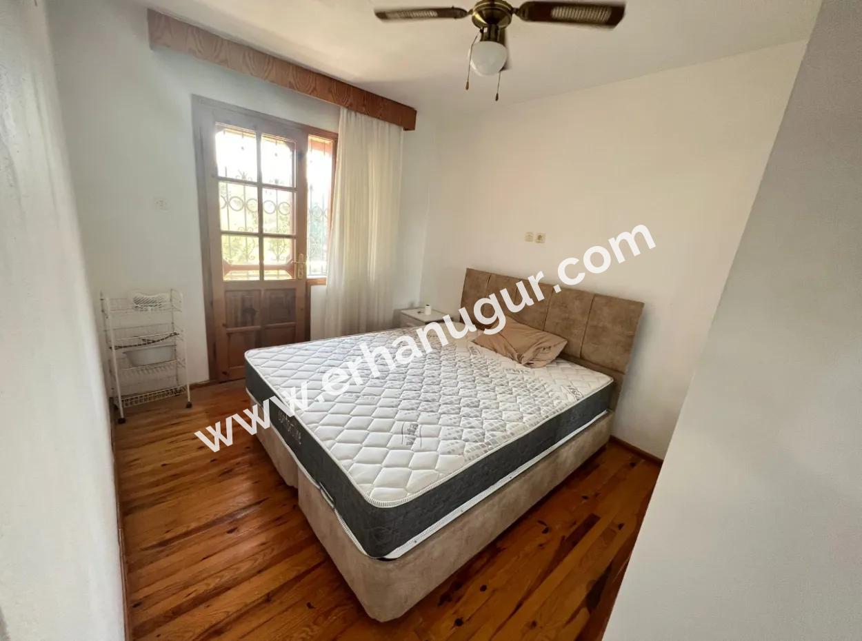 3 1 Villa Zum Verkauf Auf Der Meerseite In Seferihisar Ürkmez