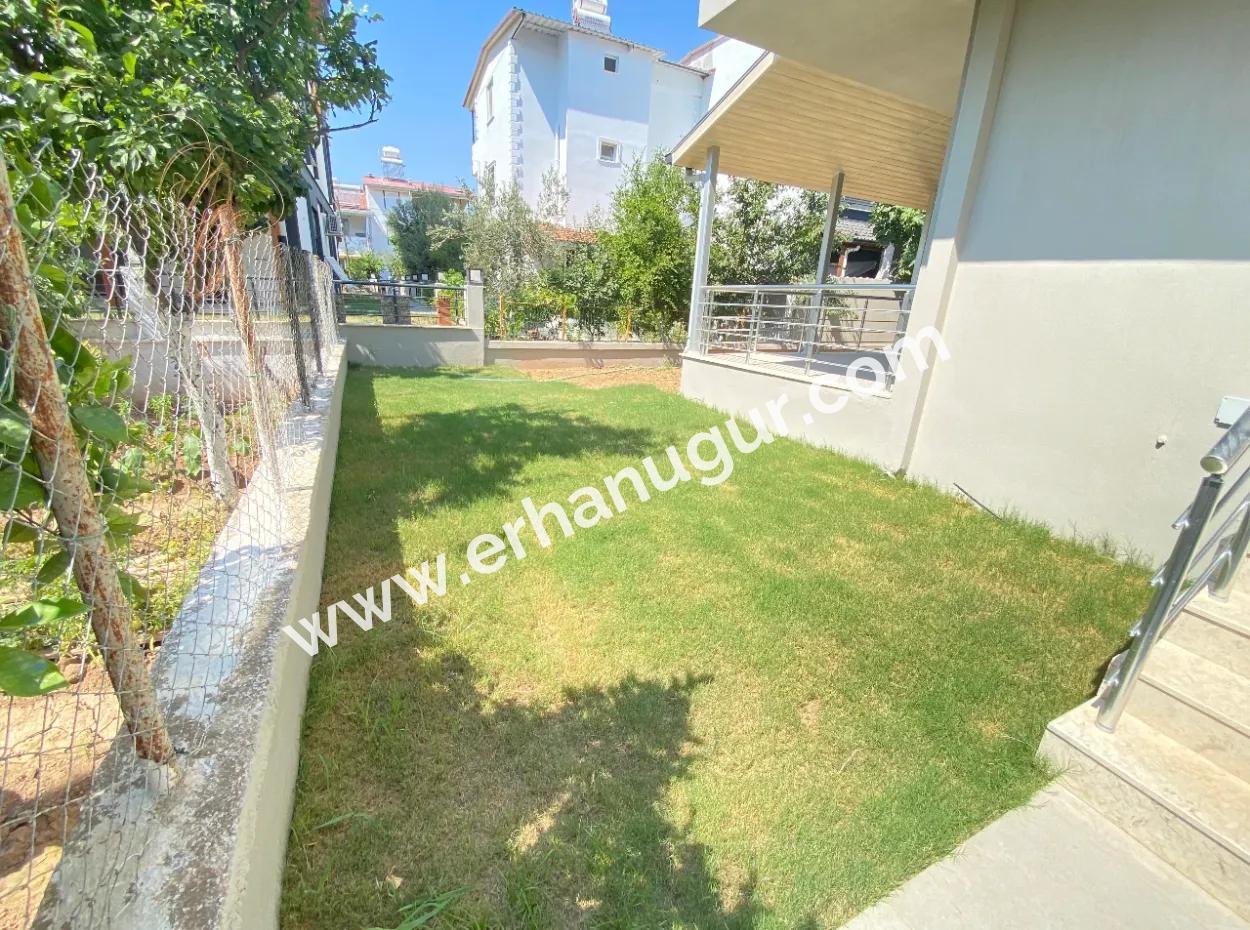 2 1 Villa Zum Verkauf 300Mt Zum Meer Mit Geneş Bahceli In Seferihisar Doğanbey