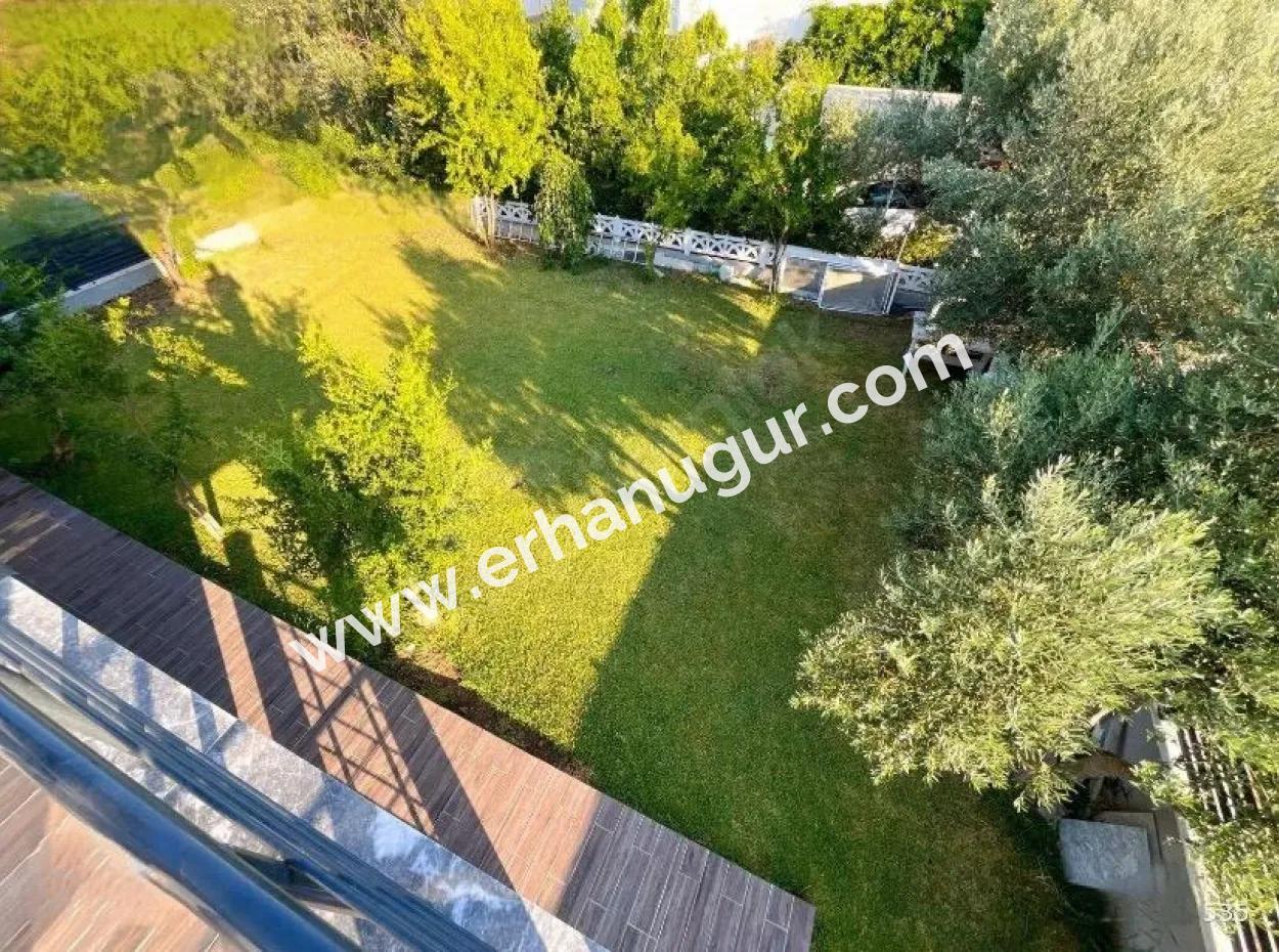 Tekfreistehende Villa In 307M2 50M Vom Meer Entfernt In Doğanbey