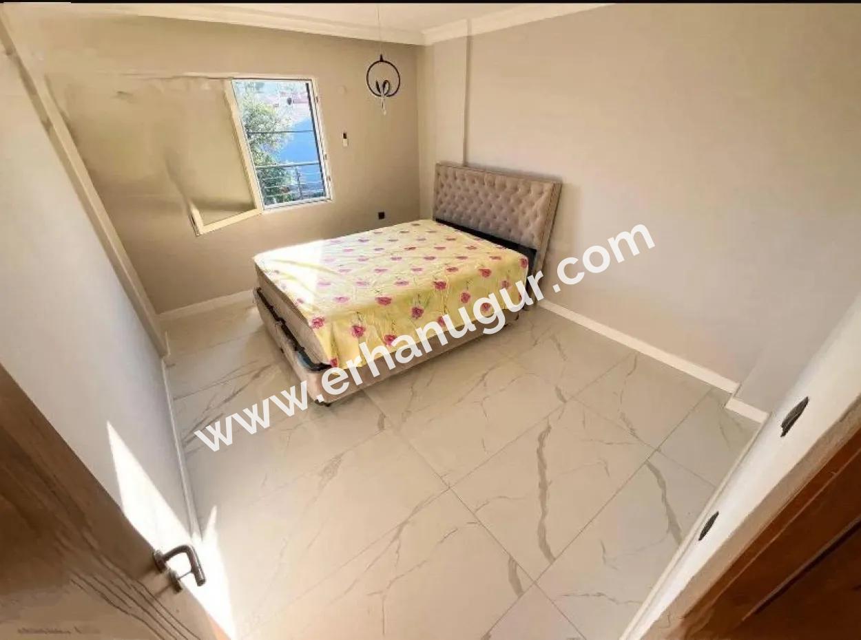 Tekfreistehende Villa In 307M2 50M Vom Meer Entfernt In Doğanbey