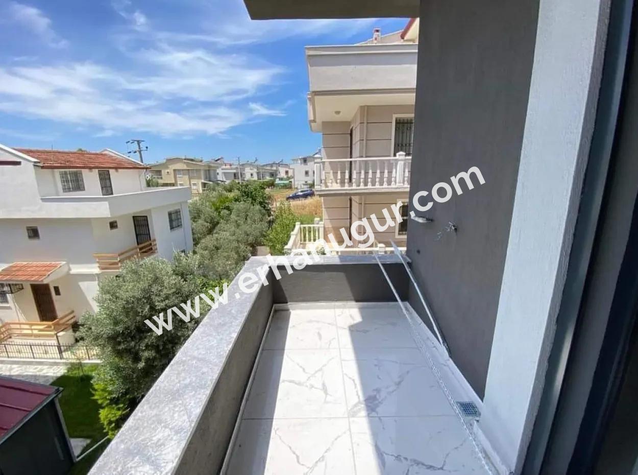 Ozderede 3 1 Villa Zu Verkaufen Mit Geneş Bahceli