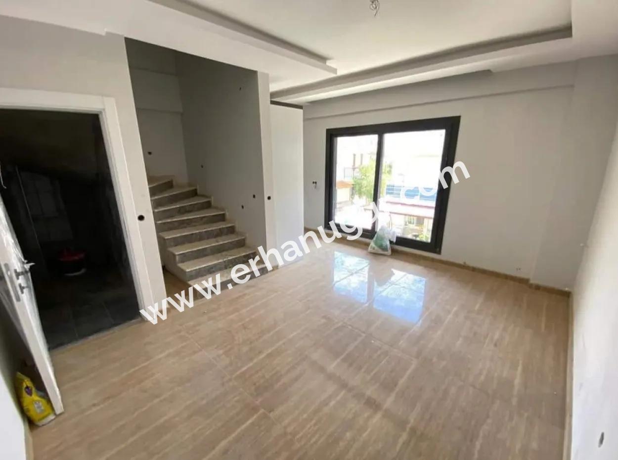 Ozderede 3 1 Villa Zu Verkaufen Mit Geneş Bahceli