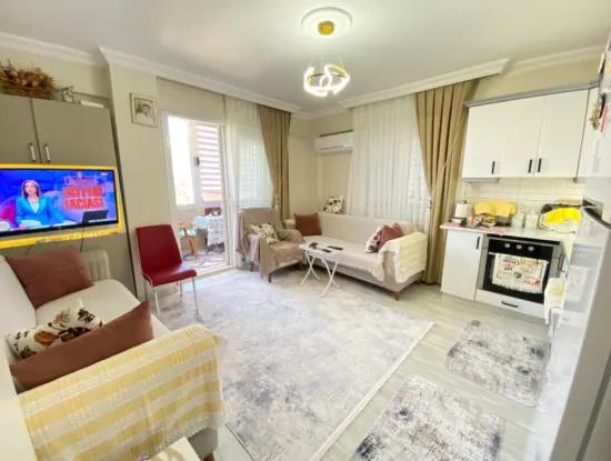 Ürkmez De Léré Decor Decor Geneş Gelegenheit Zu Verkaufen 2 1 Wohnung