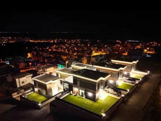 Ultra Luxus 3 1 Einzigartige Triplex Villa Mit Vollem Meerblick