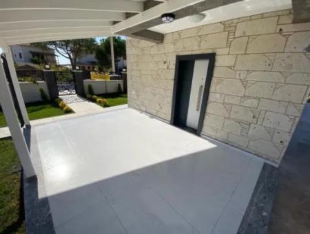 50M2 Pool Und Garten Sommervilla Zum Verkauf In Gümüldür