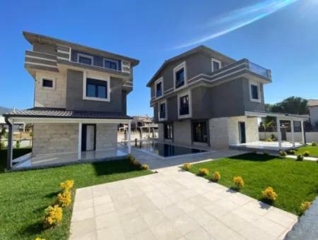 50M2 Pool Und Garten Sommervilla Zum Verkauf In Gümüldür