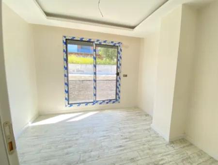 2 1 Villa Mit Grossem Garten Zu Verkaufen In Ürkmez