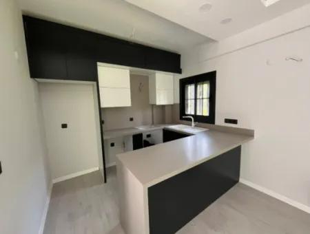 3 1 Villa Zum Verkauf Mit Modernem Architekten, Nur Wenige Gehminuten Vom Meer In Özdere Entfernt