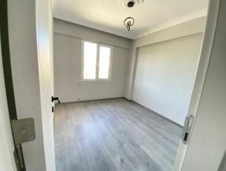 2 1 Wohnung Zum Verkauf 300M2 Zum Meer Im Zentrum Des Basars In Ürkmez