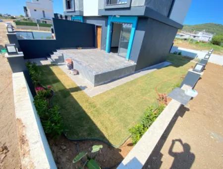 2 1 Villa Zum Verkauf Mit Fussbodenheizung 500 Meter Zum Meer In Doganbey