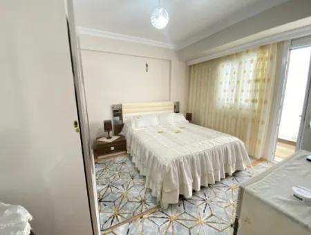 Ürkmez De Léré Decor Decor Geneş Gelegenheit Zu Verkaufen 2 1 Wohnung