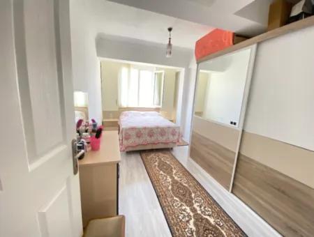 2 1 Wohnung Zum Verkauf Im Zentrum Von Ürkmez 350M Große Geräumige Struktur Zum Meer