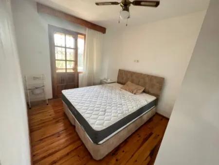 3 1 Villa Zum Verkauf Auf Der Meerseite In Seferihisar Ürkmez