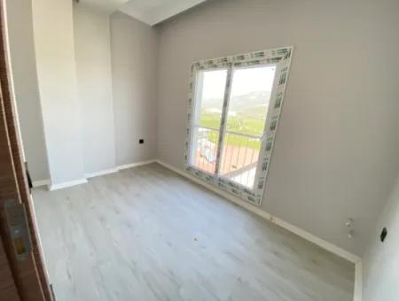 1 1 Wohnung Zum Verkauf Mit Vollem Seeaufzug Im Zentrum Von Gümüldür