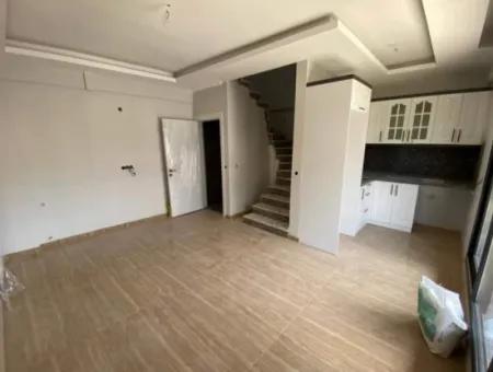 Ozderede 3 1 Villa Zu Verkaufen Mit Geneş Bahceli