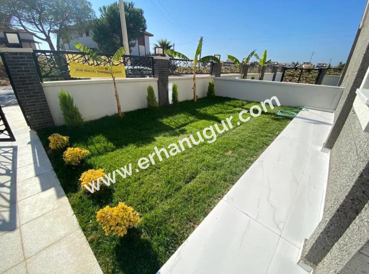 50M2 Pool And Garden Summer Villa For Sale In Gümüldür
