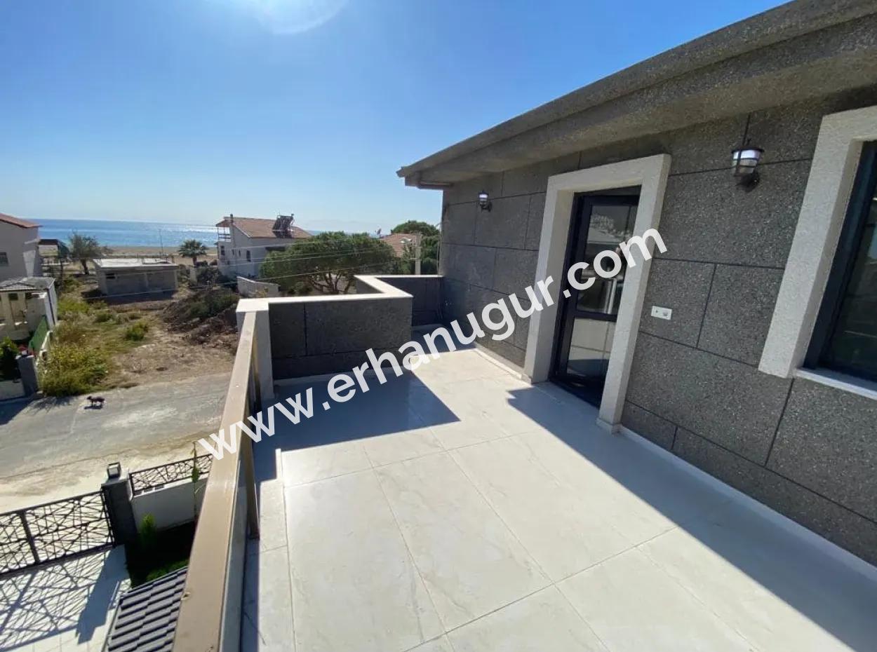 50M2 Pool And Garden Summer Villa For Sale In Gümüldür