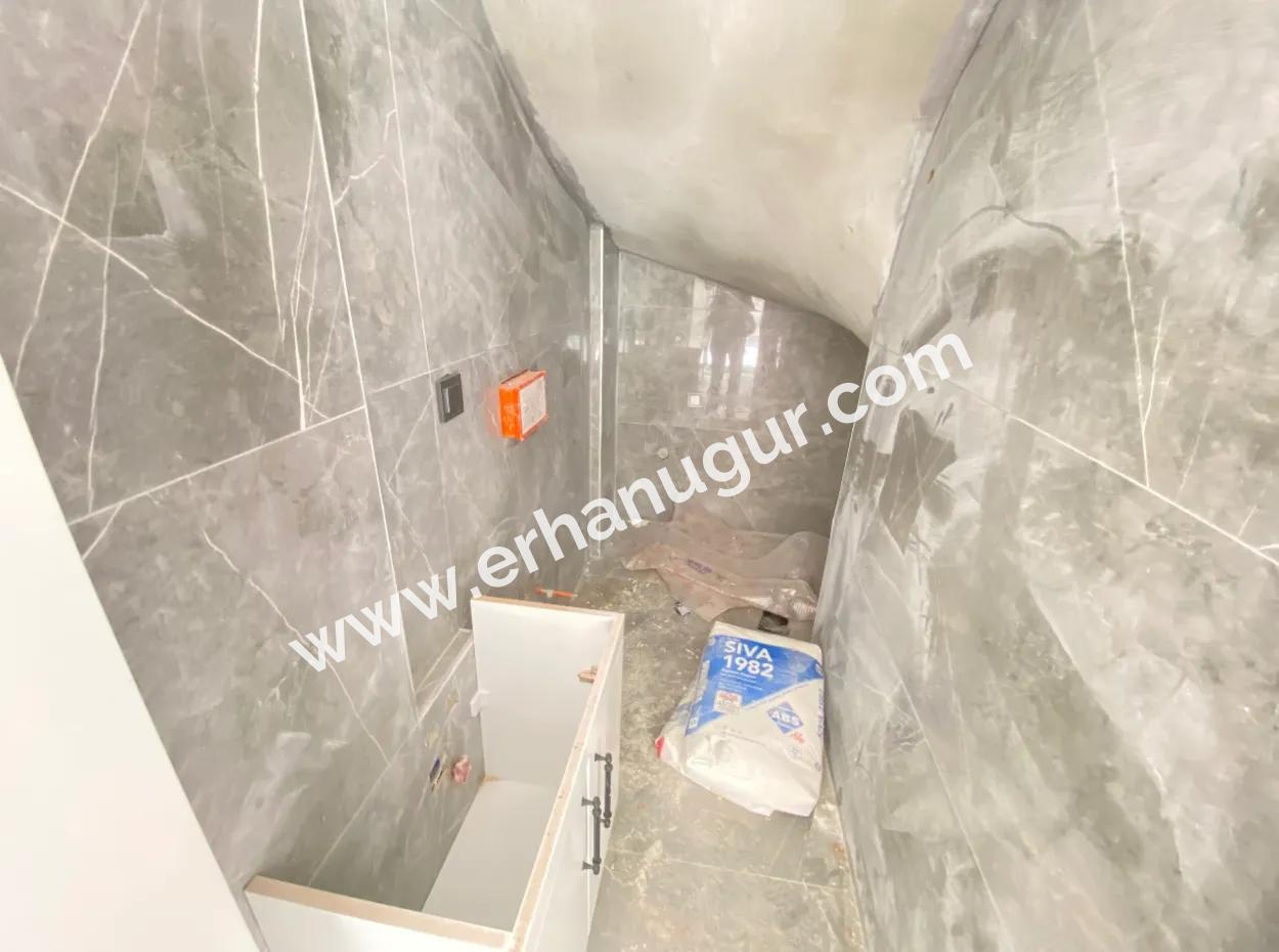 2 1 Villa With Large Garden For Sale In Ürkmez