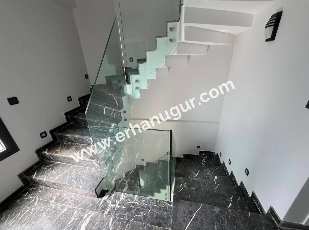 3 1 Villa For Sale With Modern Architect Within Walking Distance Of The Sea In Ozdere