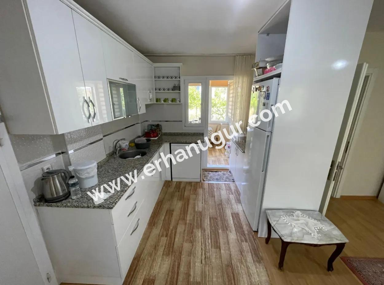 Single Detached 4 1 Villa Within 205 Meters In Doğanbey