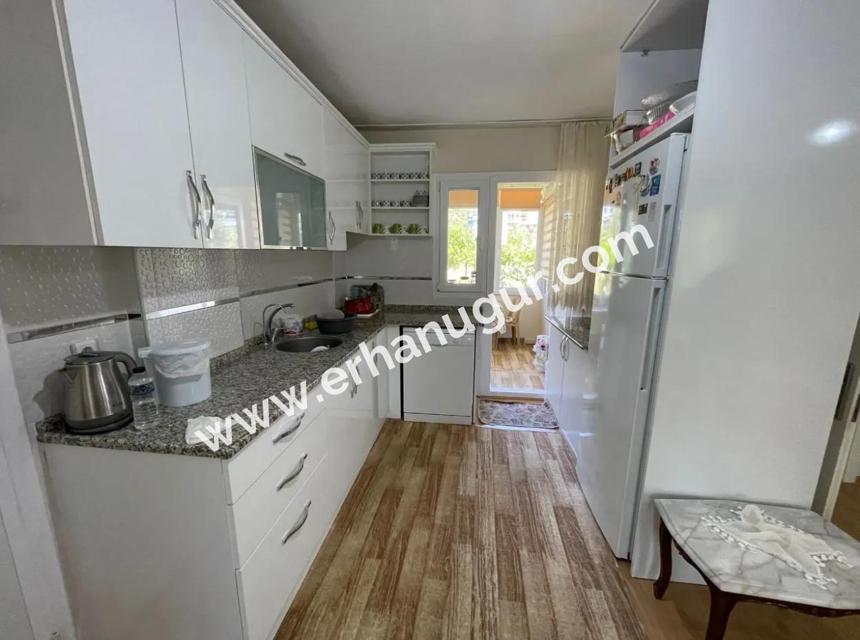 Single Detached 4 1 Villa Within 205 Meters In Doğanbey