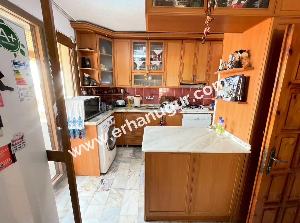 Spacious Sale 3 1 Apartment With Sea View 50M From The Beach In Ürkmez