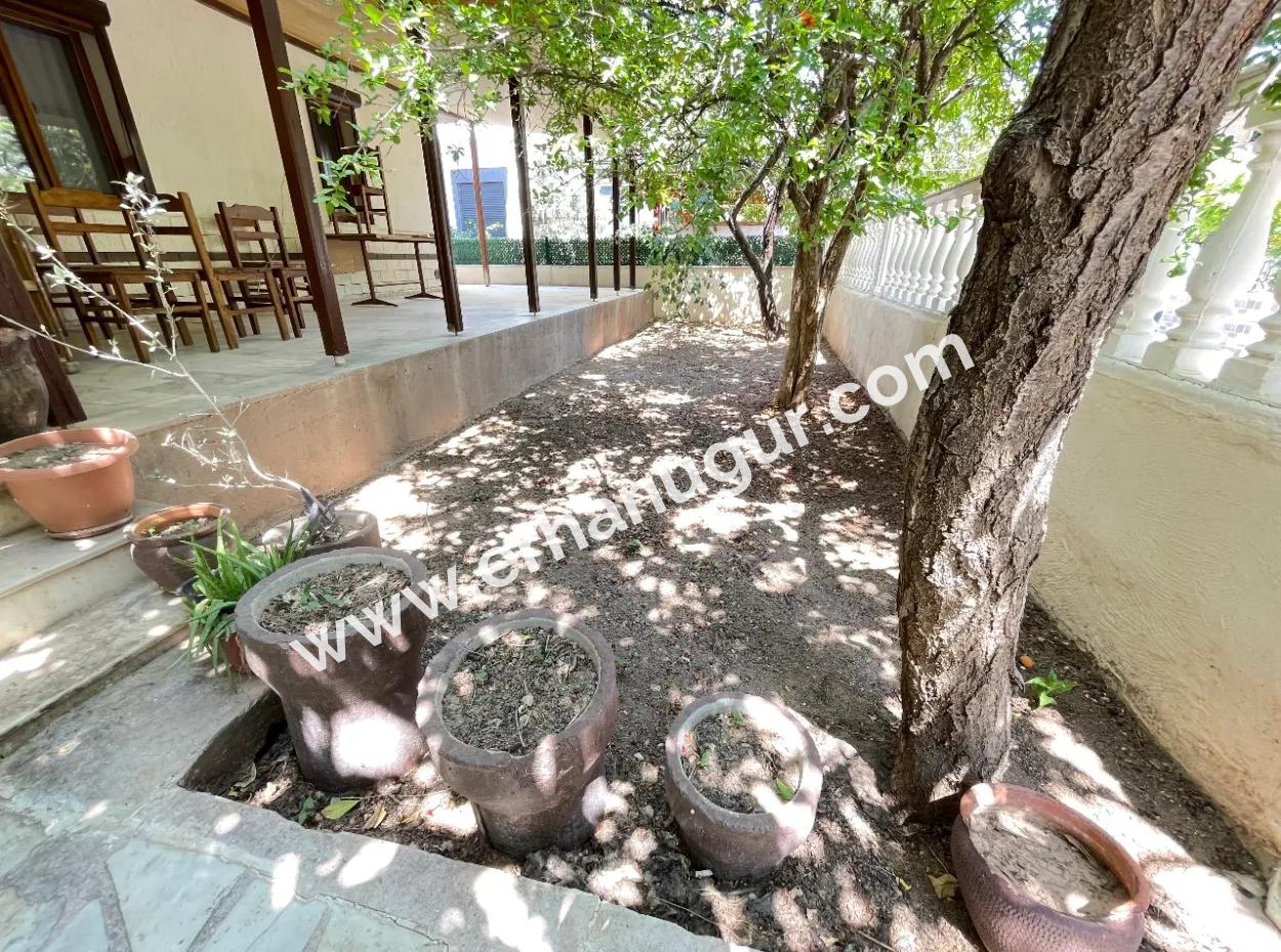 2 1 Apartment For Sale 50M From The Beach In Seferihisar Ürkmez