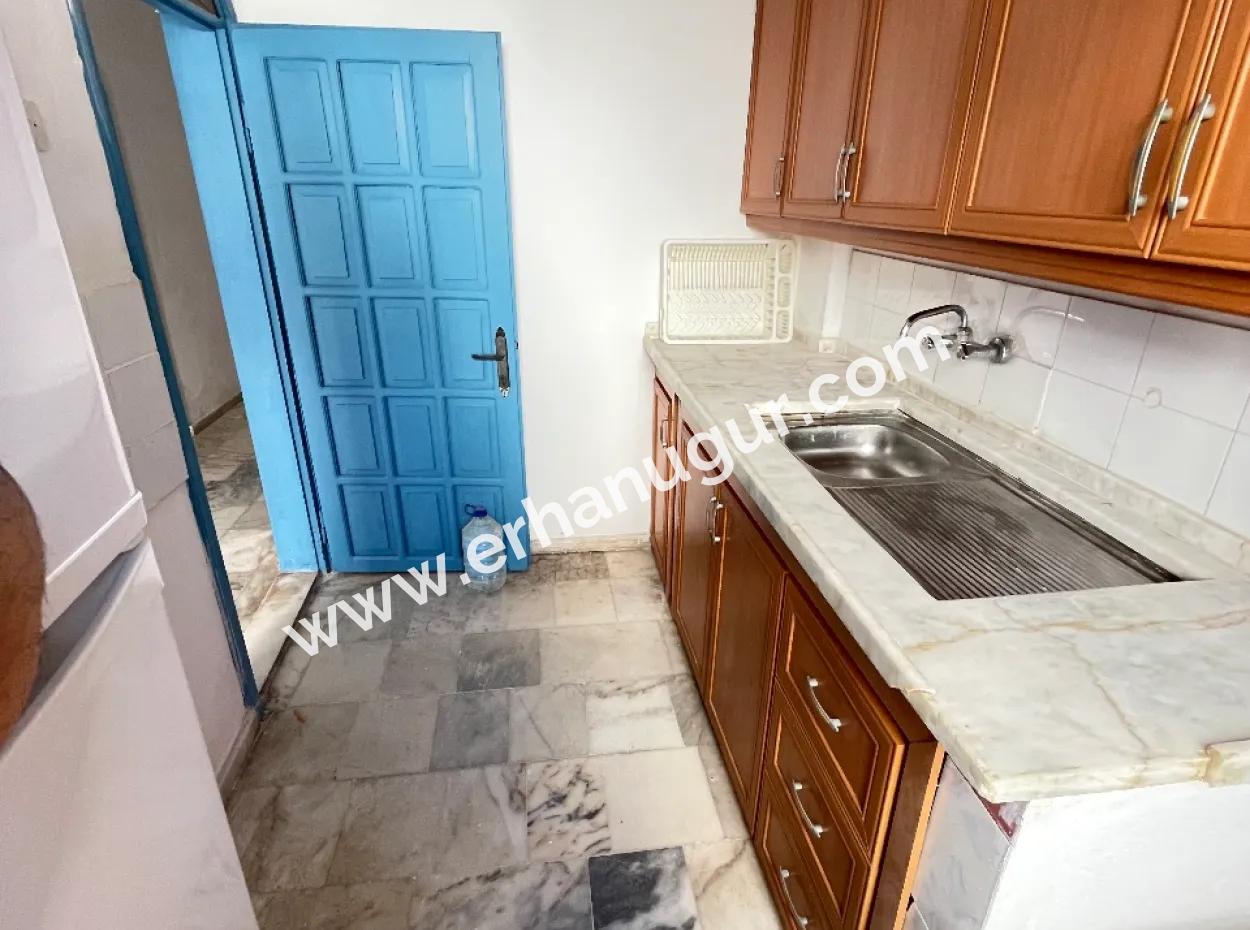 Spacious Sale Deal 2 1 Apartment With Large Garden 50M From The Beach In Ürkmez