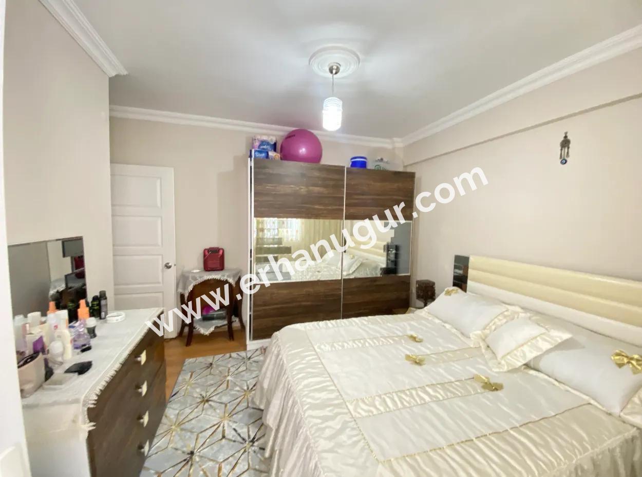 Ürkmez De Léré Décor Décor Geneş Opportunity For Sale 2 1 Apartment