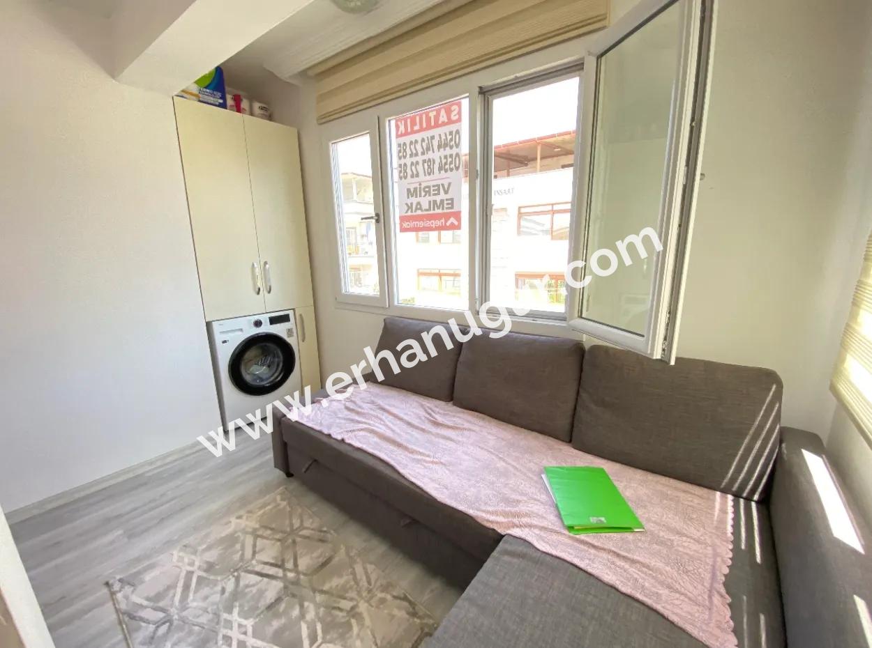 2 1 Apartment For Sale In The Center Of Ürkmez 350M Large Spacious Structure To The Sea