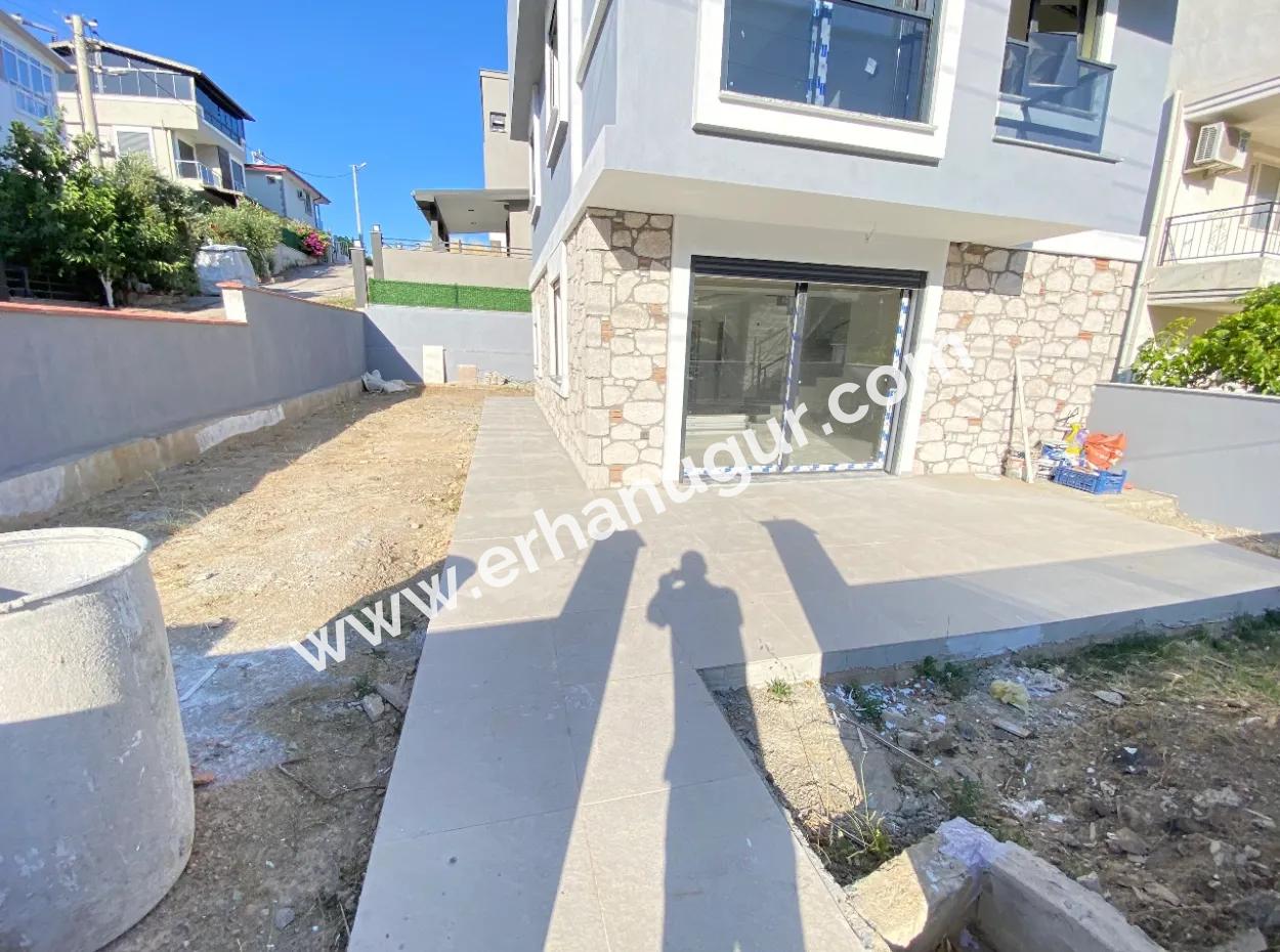 4 1 Villa For Sale Ultra Luxury With Single Detached Parking In Doğanbey