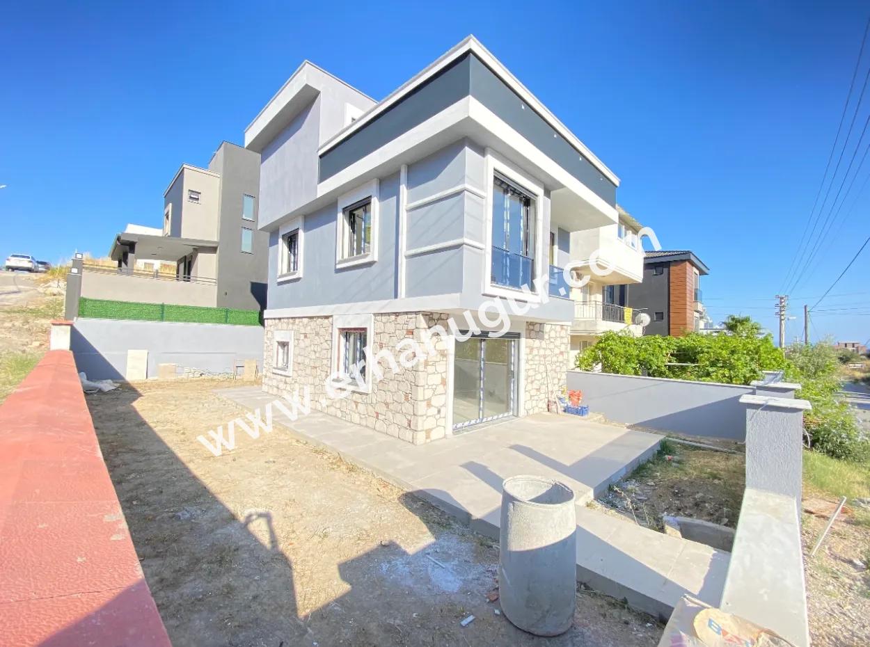 4 1 Villa For Sale Ultra Luxury With Single Detached Parking In Doğanbey
