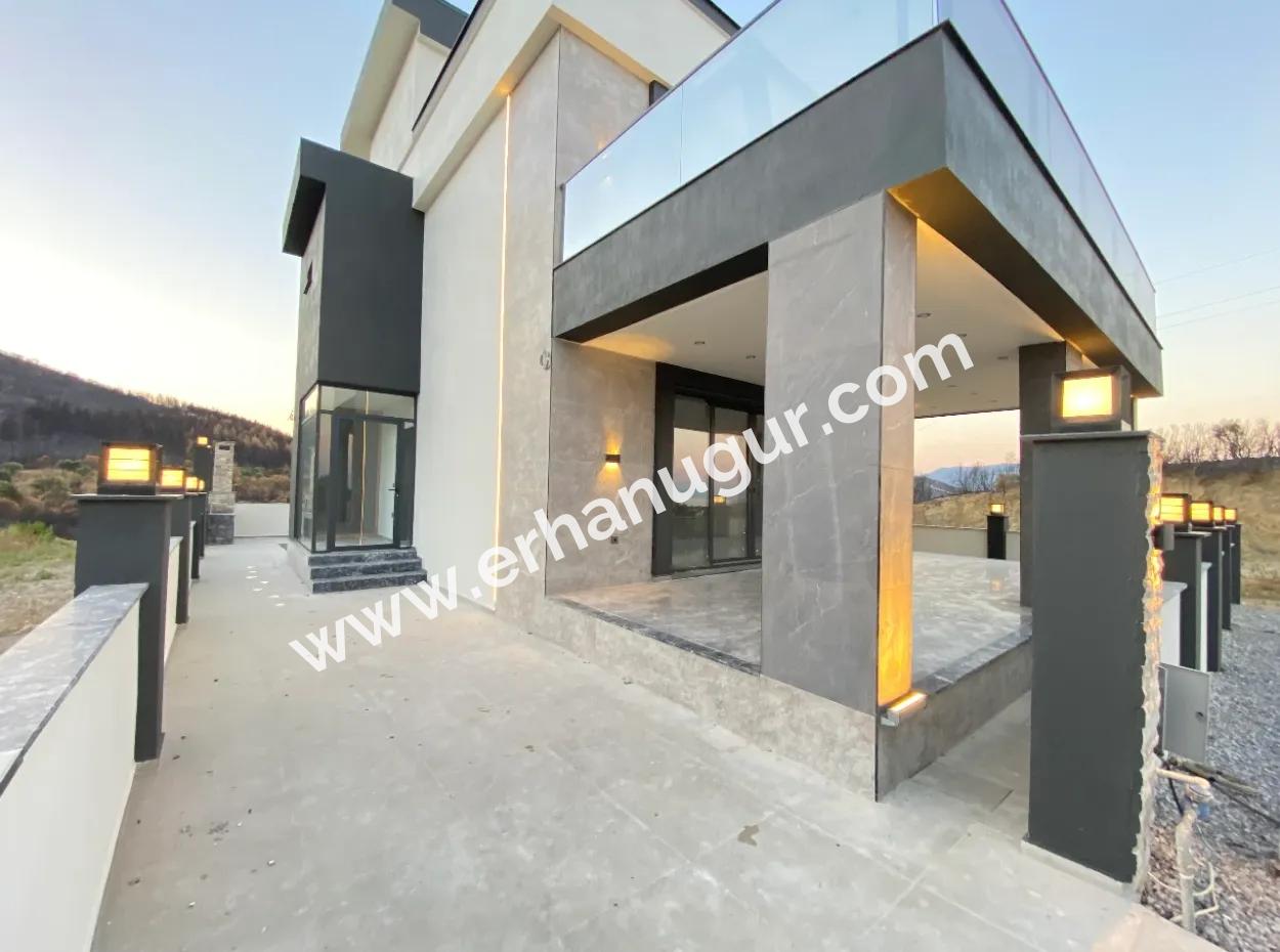 Ultra Luxury Smart And Corner Villa 4 In 1 Special Design Single Detached Villa