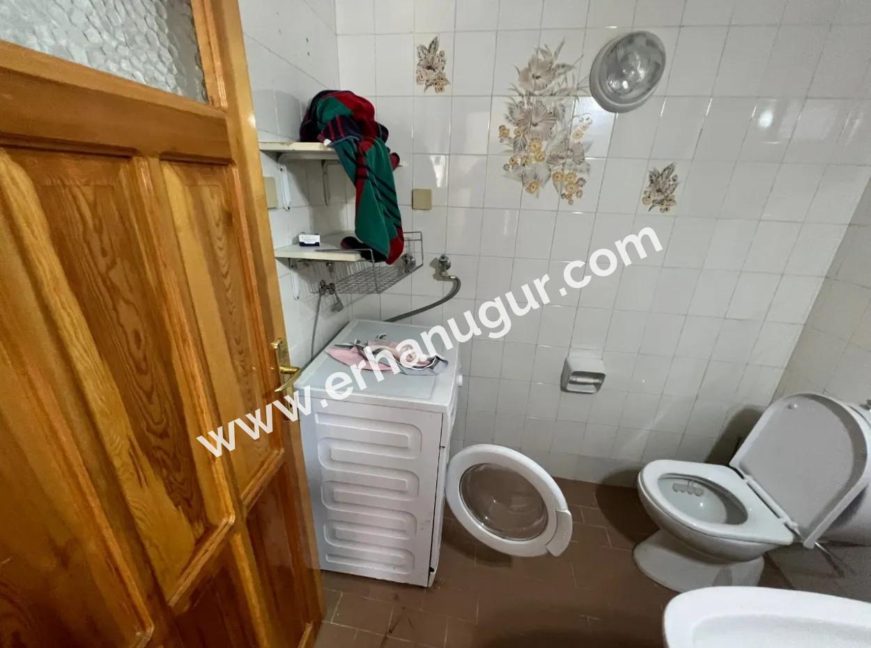 3 1 Villa For Sale On The Sea Side In Seferihisar Ürkmez