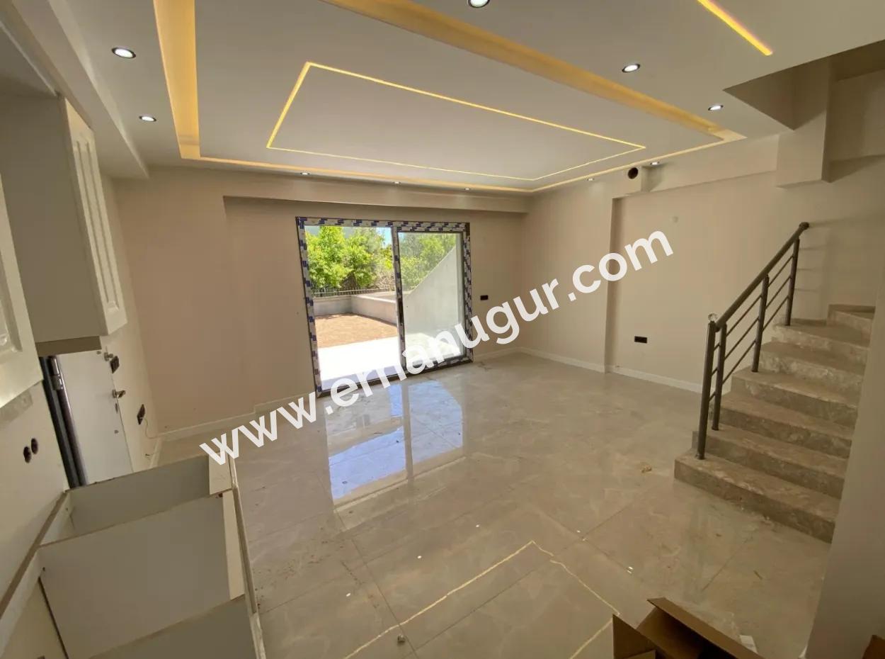 3 1 Villa In Ozdere Within Walking Distance Of The Sea With A Big Garden