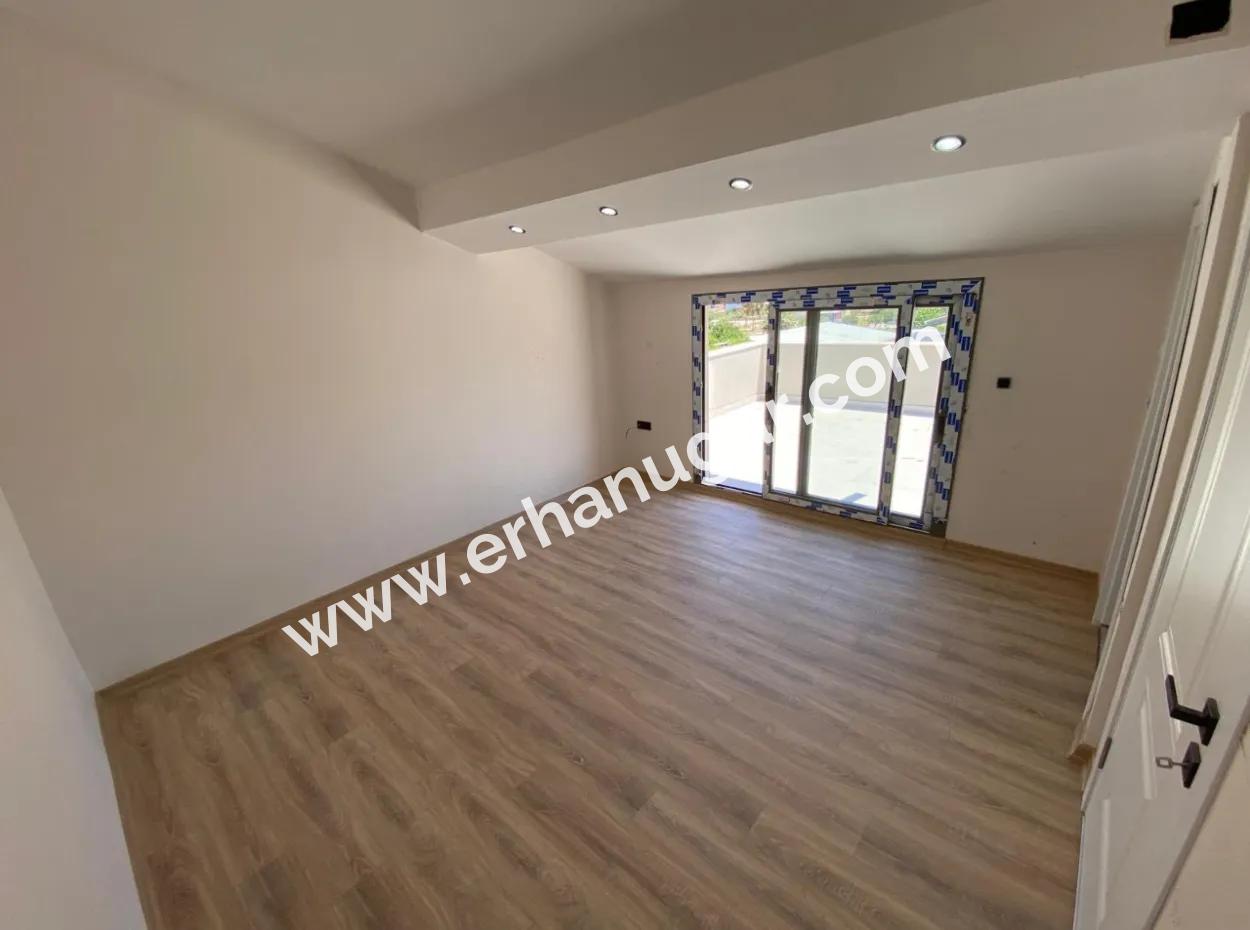 3 1 Villa In Ozdere Within Walking Distance Of The Sea With A Big Garden