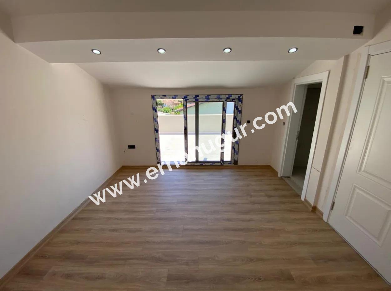 3 1 Villa In Ozdere Within Walking Distance Of The Sea With A Big Garden